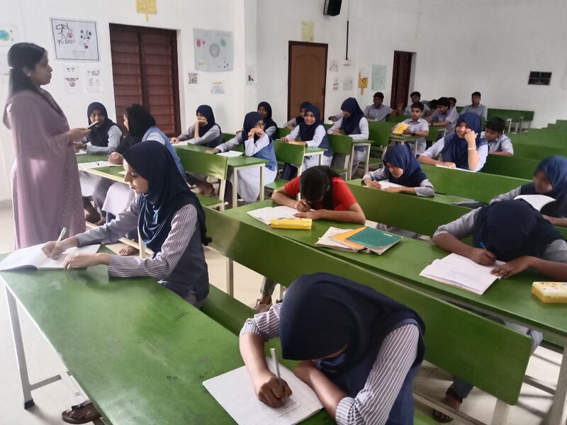 പ്രമാണം:28008 EnvironmentQuiz TTVHSS.jpg