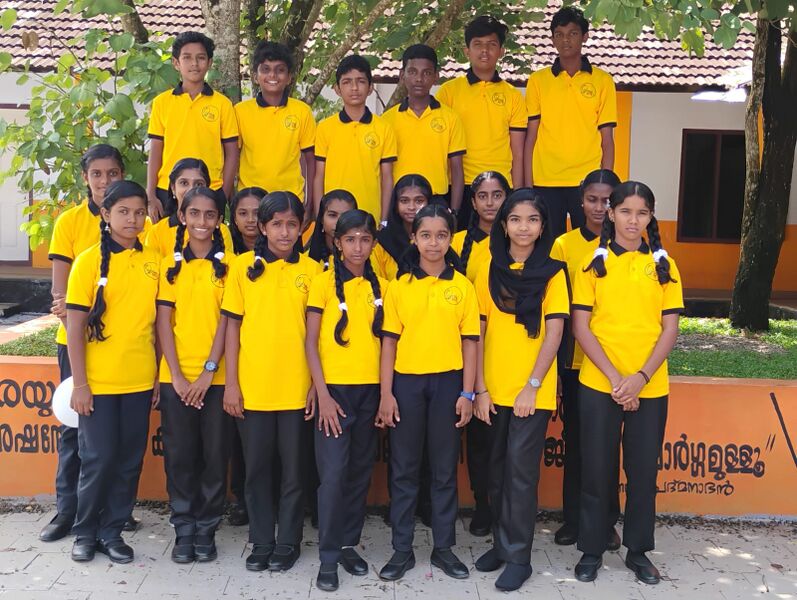 പ്രമാണം:36059-2025 batch photo.jpg