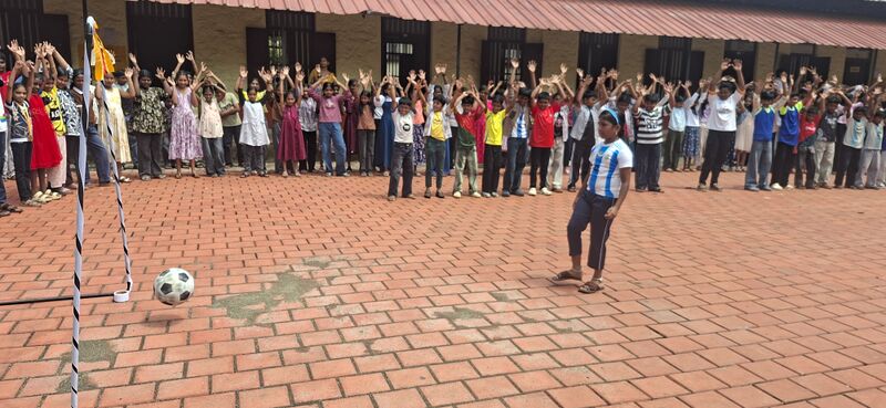 പ്രമാണം:38077-PTA-GOAL2026-Goal Kick6.jpg