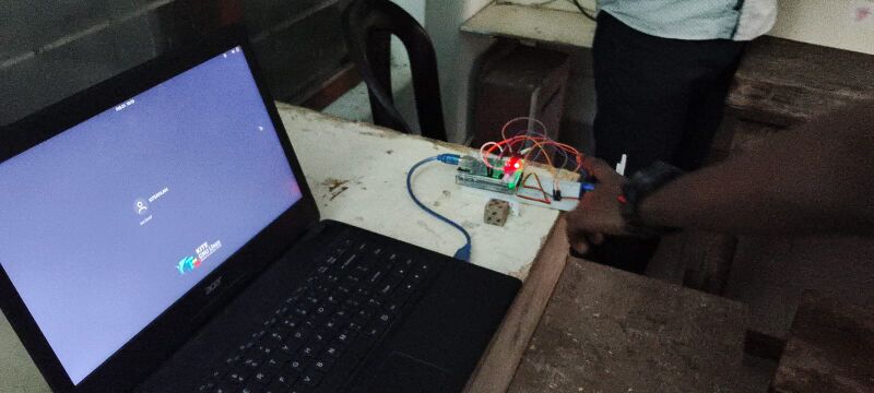 പ്രമാണം:42085 robo 10.jpeg