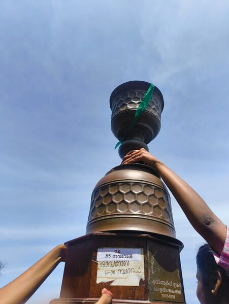 പ്രമാണം:46038 kalamelacup.jpg