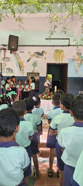 പ്രമാണം:ALP 35330 SCHOOL DAY1.jpg