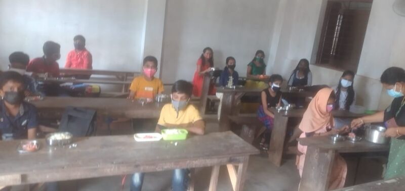 പ്രമാണം:BS21 KLM 41023 1.jpg