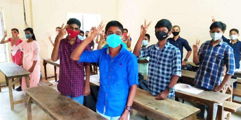 പ്രമാണം:BS PTA 37021 7.jpg