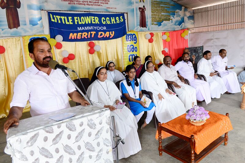 പ്രമാണം:MERIT DAY INAUGURATION 2.jpg