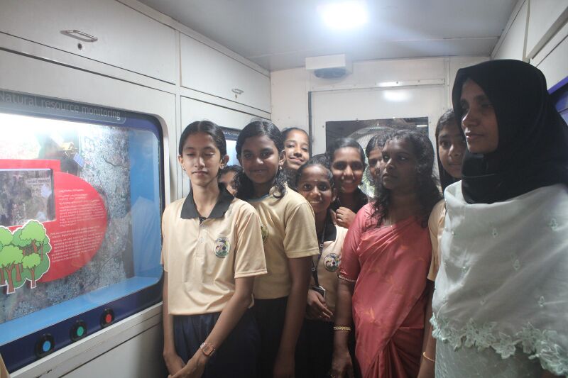 പ്രമാണം:18021 2025-26 exhibition.jpg