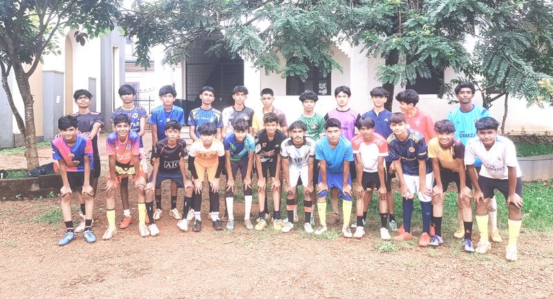 പ്രമാണം:19009-under 17 final selection.jpg