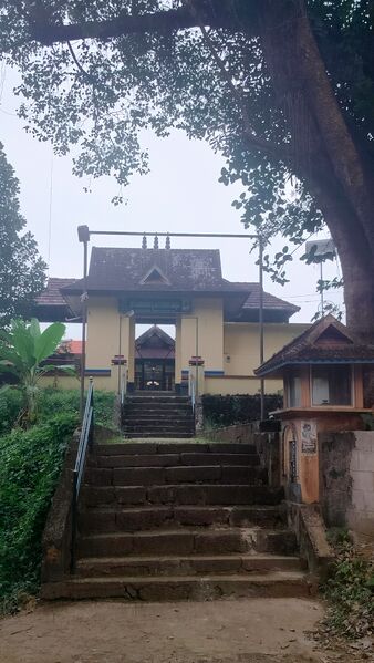 പ്രമാണം:20041 TEMPLE.jpg