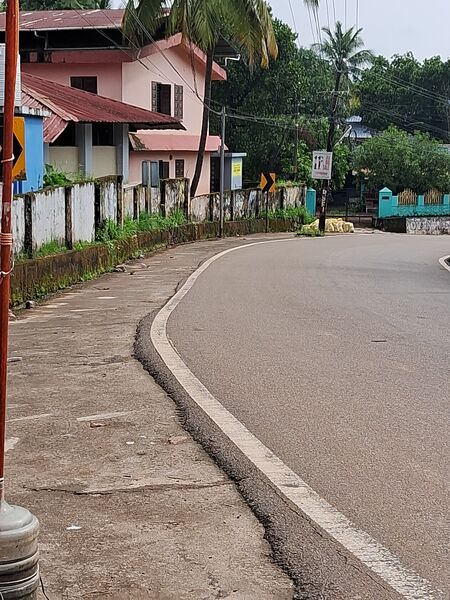 പ്രമാണം:21644 school road.jpg