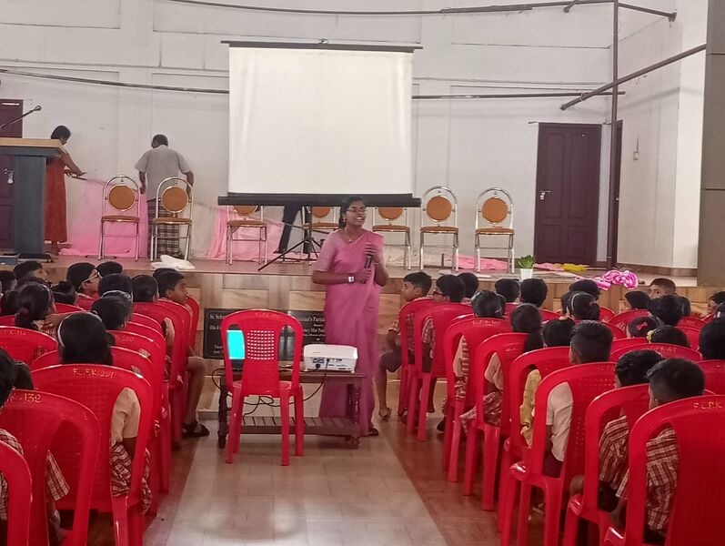 പ്രമാണം:23234-hi- tech hall.jpeg