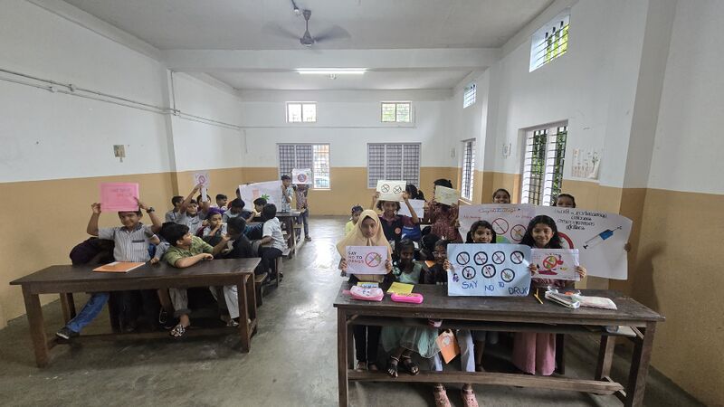 പ്രമാണം:25044-day2 activity.road-safety.jpg