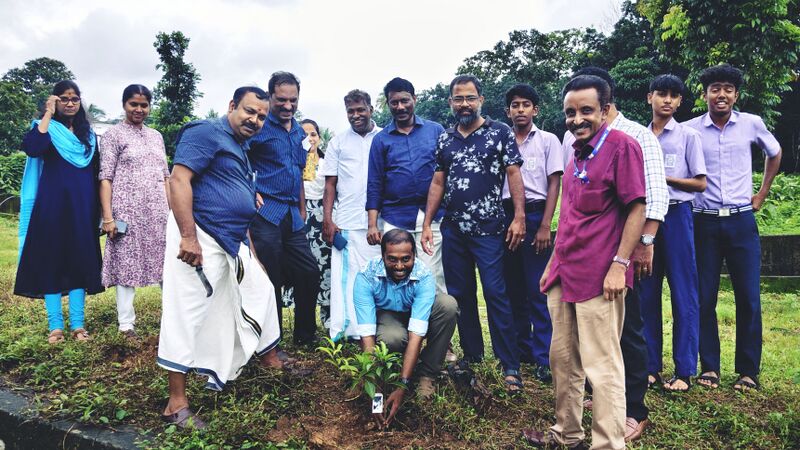 പ്രമാണം:32501 EVDay 1.jpg
