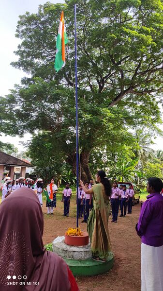 പ്രമാണം:39055 AUG153.jpeg