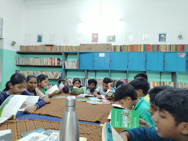 പ്രമാണം:43252 LIBRARY 3.jpeg