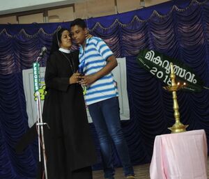 DSCN5378 350x300.jpg