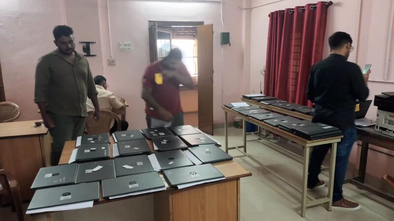 പ്രമാണം:High Tech AMC August.jpg