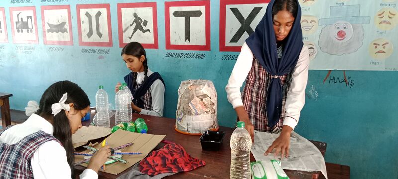 പ്രമാണം:35014 bildathone2.jpg