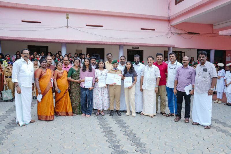 പ്രമാണം:35029 brochure.jpeg