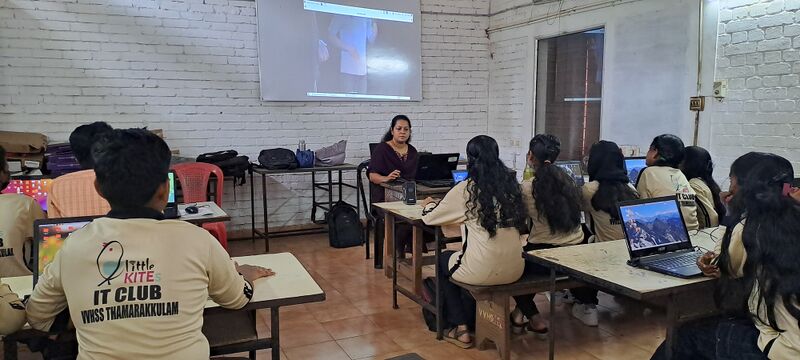 പ്രമാണം:36035 CMP2.jpg