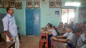 37001 kuttikarshakan 1.jpg