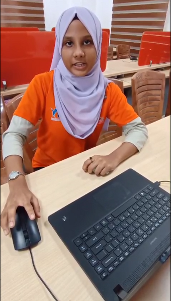 പ്രമാണം:42003 reels.png