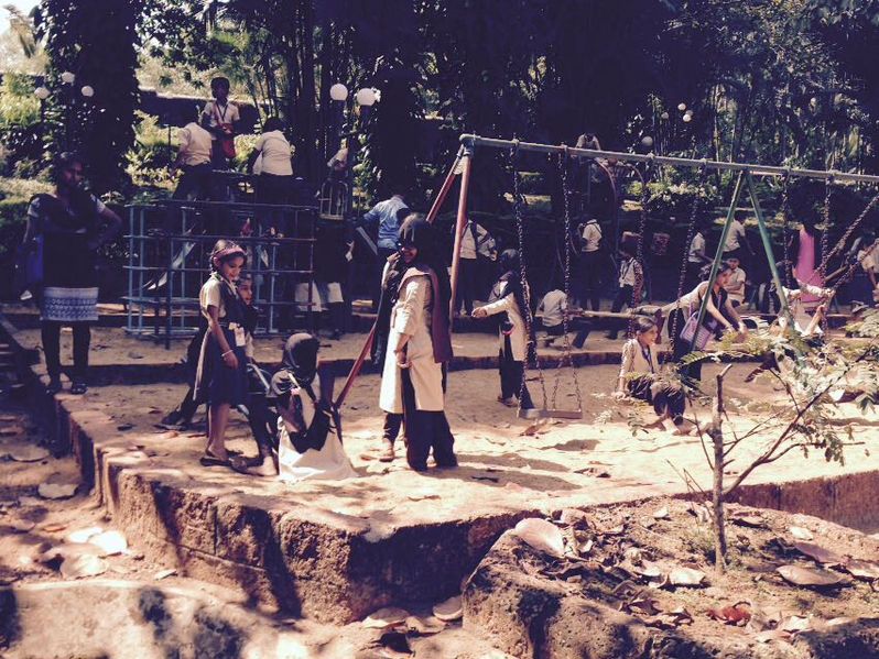 പ്രമാണം:പഠന യാത്ര.jpg