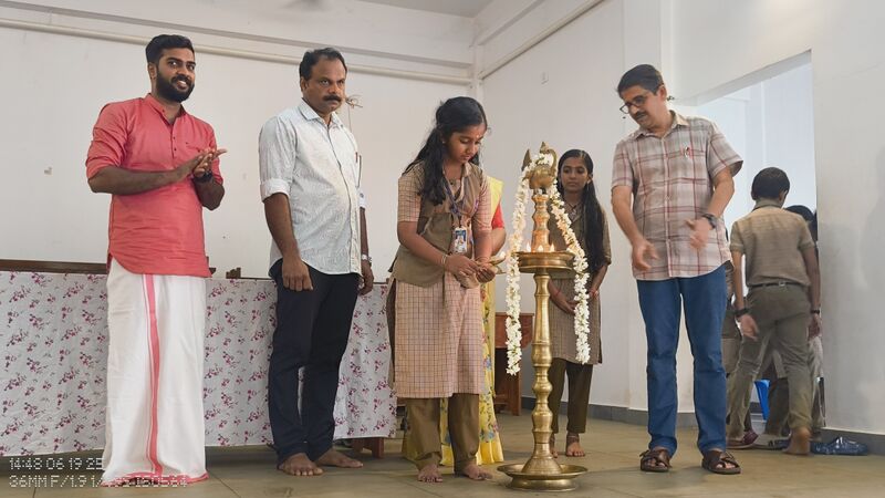 പ്രമാണം:13951 it club inaguration.jpg
