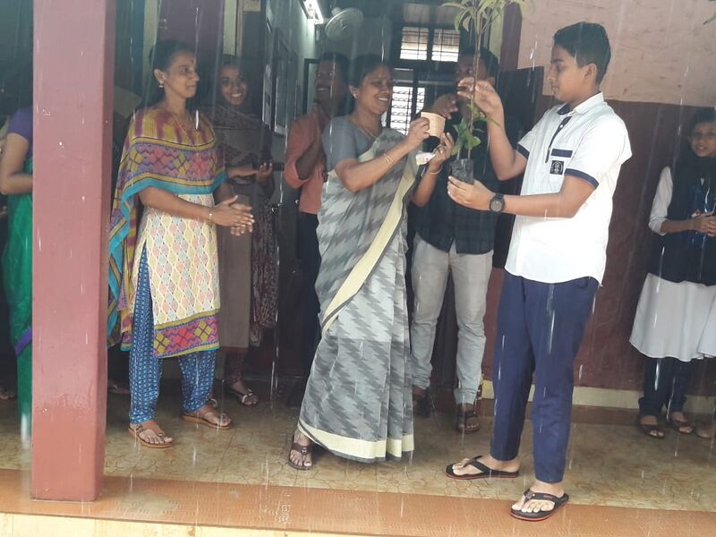 പ്രമാണം:15016 sc28.jpg