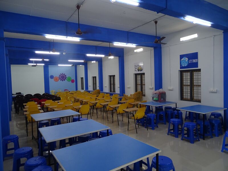 പ്രമാണം:19068 ATAL TINKERING LAB 3.JPG