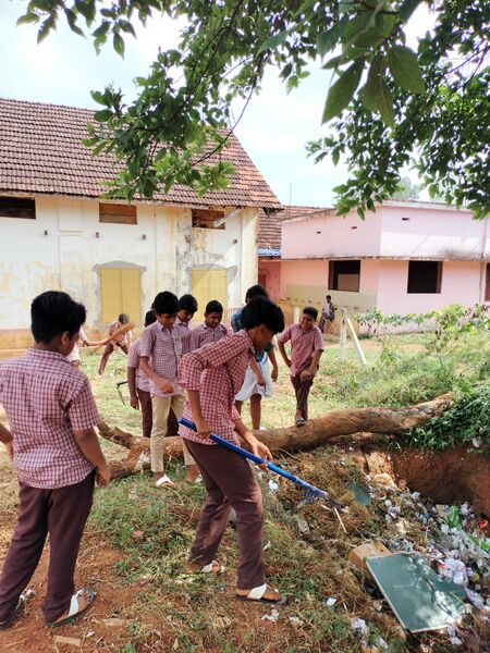 പ്രമാണം:20030 day20030.jpg