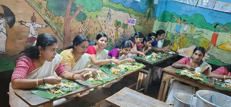 പ്രമാണം:21706 ONAM 4.jpeg