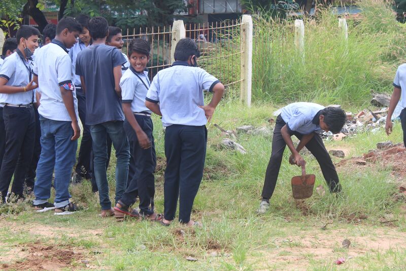 പ്രമാണം:26056 G jayanthi4.JPG