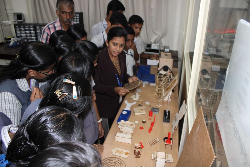 പ്രമാണം:28012 LK FT3.JPG