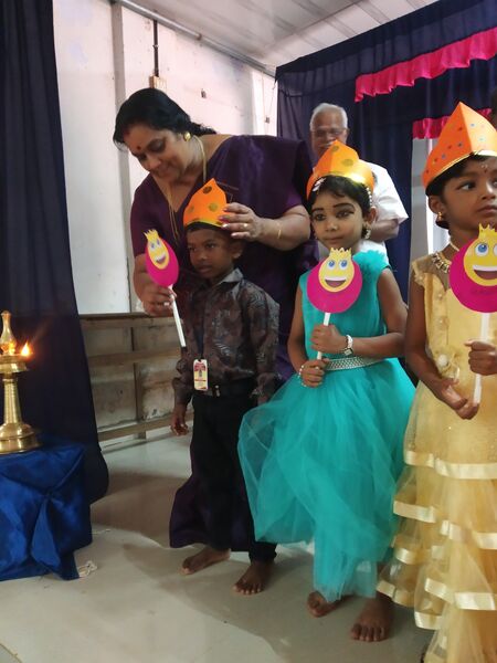 പ്രമാണം:29007 2003.jpg