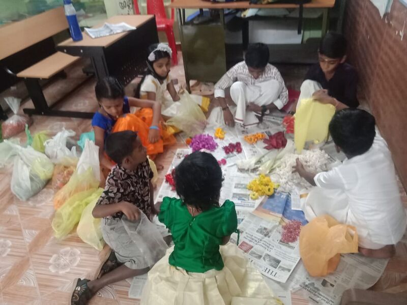 പ്രമാണം:29209 onam3.jpeg