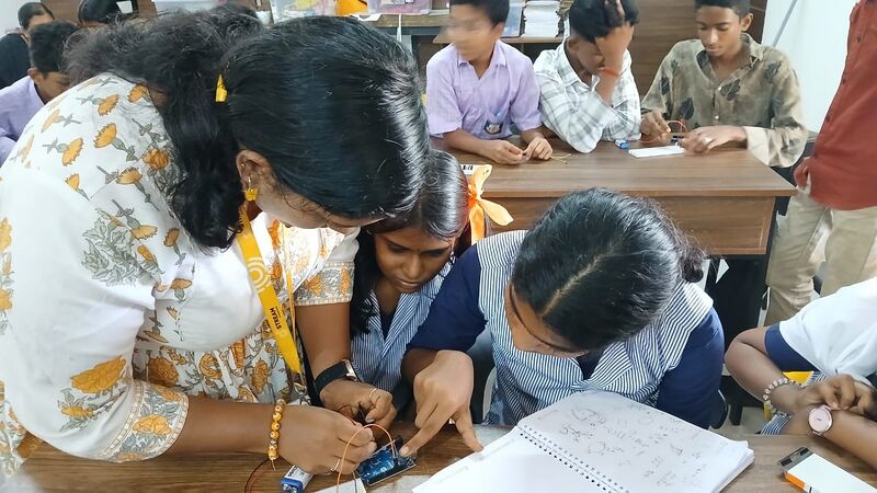 പ്രമാണം:36046 2LE.jpeg