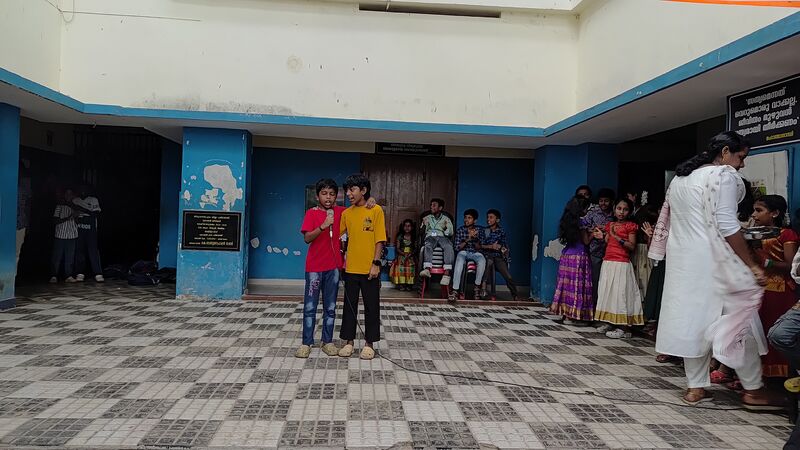 പ്രമാണം:42085 independ 5.jpg