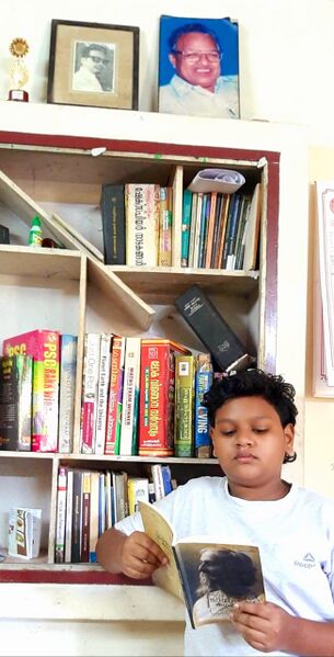 പ്രമാണം:44018 hl1.jpg