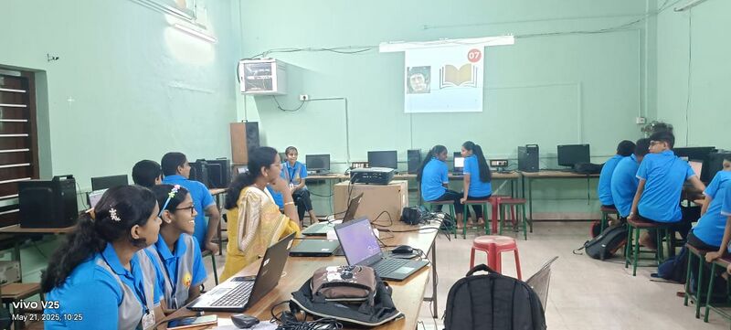 പ്രമാണം:Lk SC2.jpg