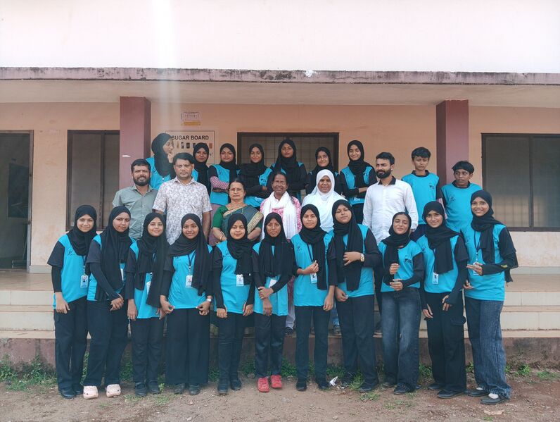 പ്രമാണം:11013 batch 2024-27.jpg