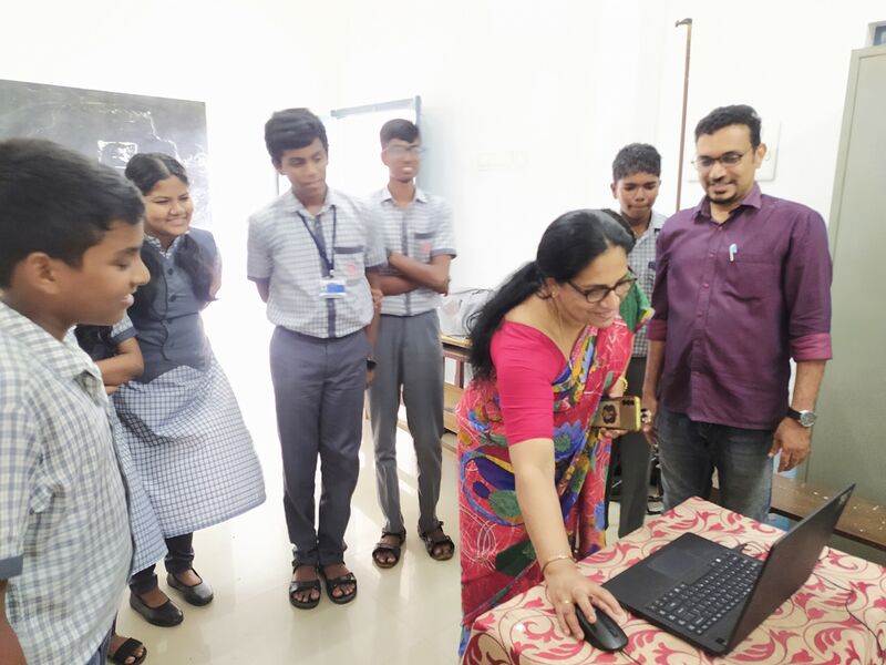 പ്രമാണം:26076 school election3.jpg