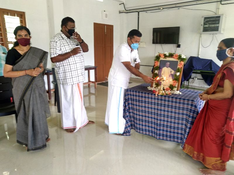 പ്രമാണം:28012 SP 2021 072.jpeg