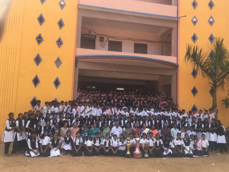 പ്രമാണം:36024-school-24.jpeg