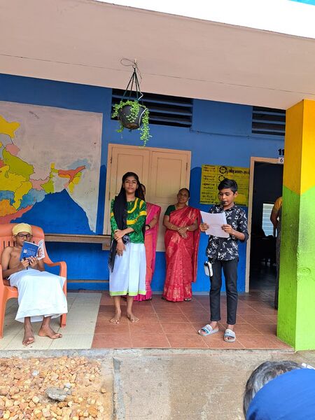 പ്രമാണം:43240 BD4.jpg