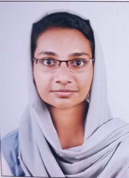 പ്രമാണം:Aliya 40022 talentsearch.jpg