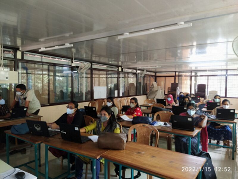 പ്രമാണം:Chadayamangalam Batch1.jpg