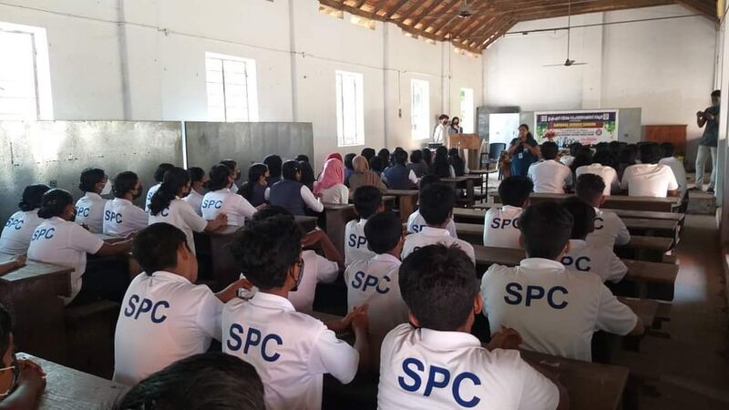 പ്രമാണം:13075 70.jpeg