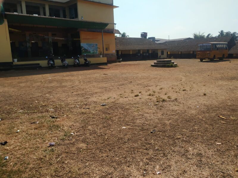 പ്രമാണം:18624 ground2.jpg