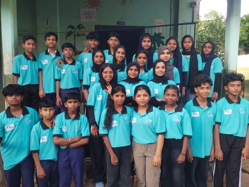 പ്രമാണം:19040 lk 202528.jpg