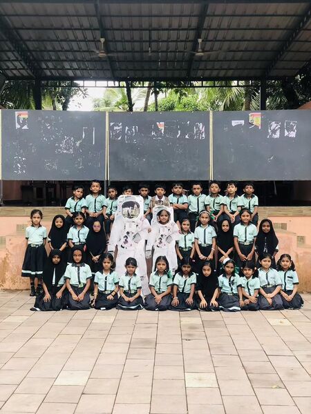 പ്രമാണം:19817 chandradinam 25 26 3.jpg